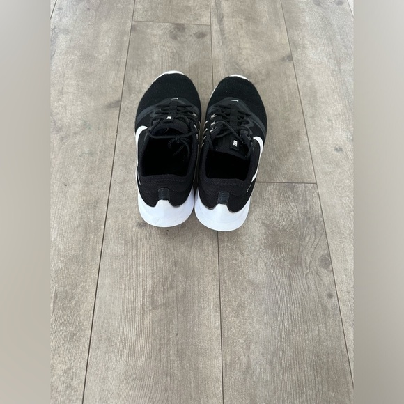 Nike black white VTR Women's Running Training  Shoe AT4345-001 Size 7.5 - Picture 14 of 15